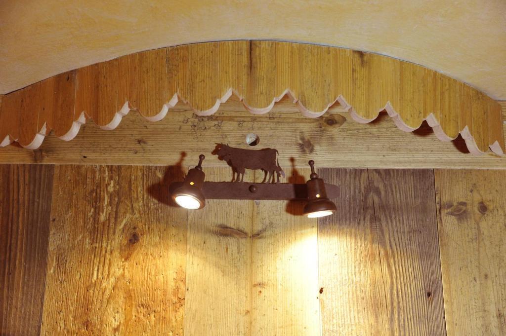 Affittacamere Petit Coeur Champoluc Zimmer foto